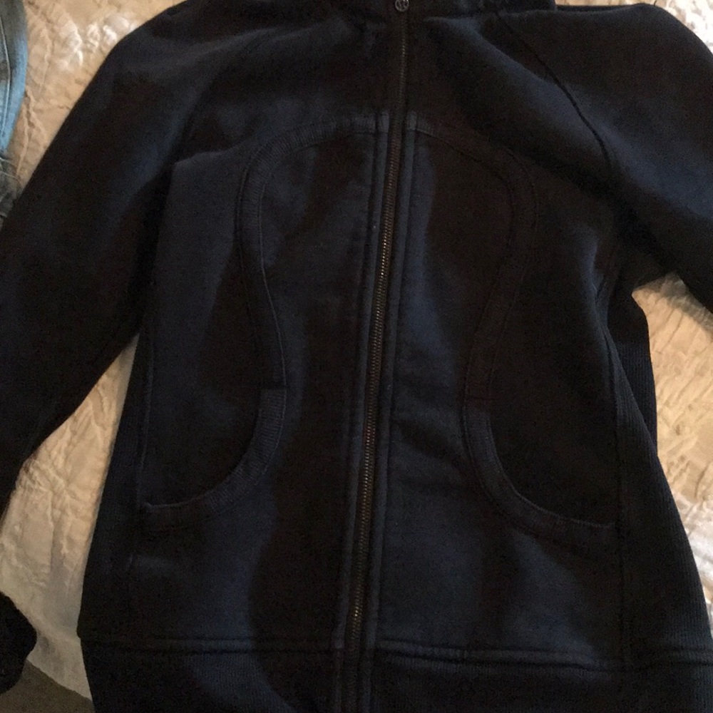 Lululemon scuba sweatshirt size 8 - Picture 2 of 3